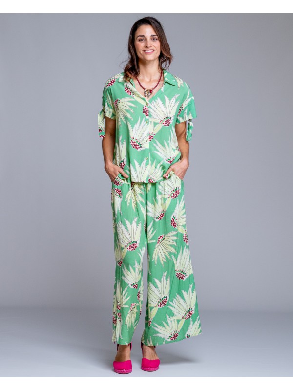 Camisa de mujer de manga corta